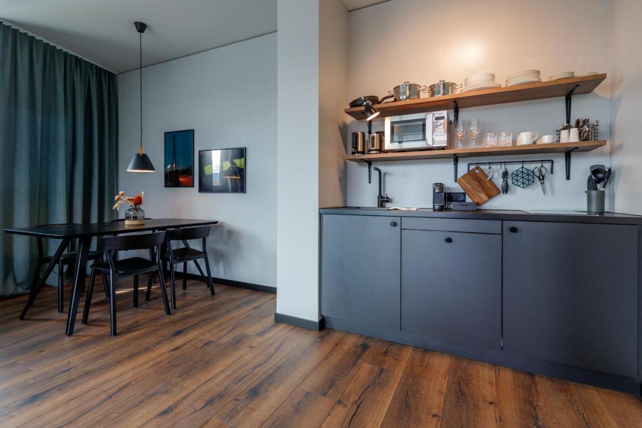 Black F House - Serviced Apartments Friburgo de Brisgovia Exterior foto