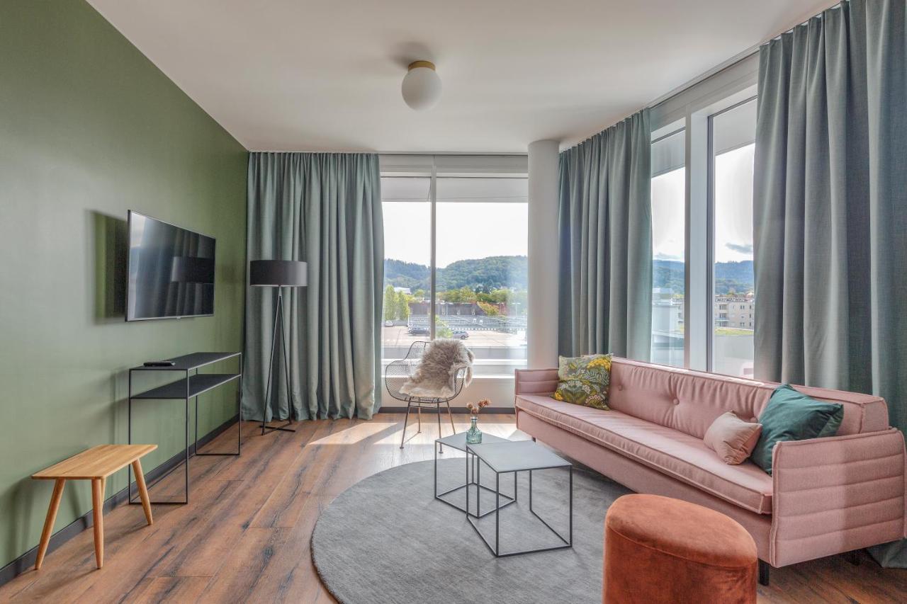 Black F House - Serviced Apartments Friburgo de Brisgovia Exterior foto
