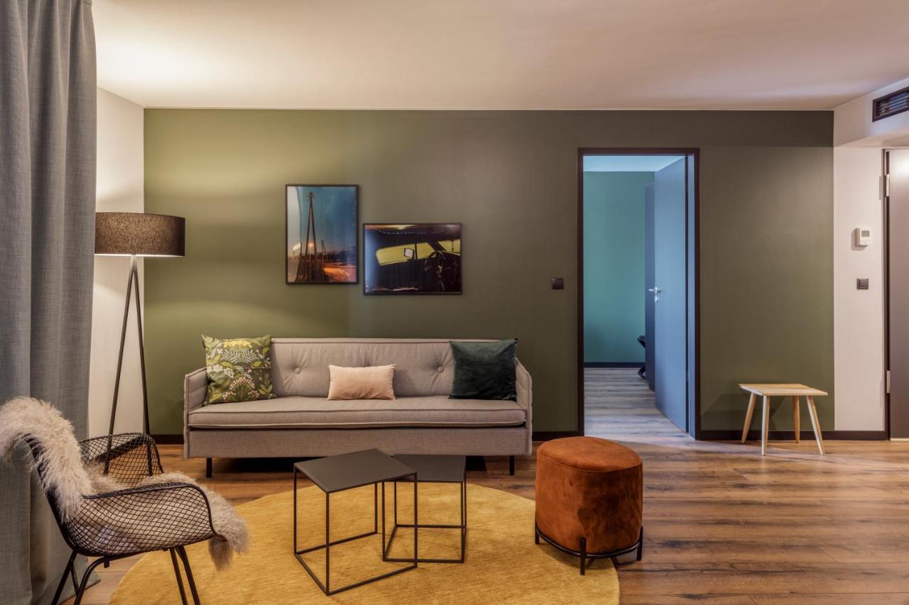 Black F House - Serviced Apartments Friburgo de Brisgovia Exterior foto