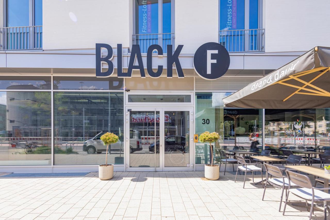 Black F House - Serviced Apartments Friburgo de Brisgovia Exterior foto